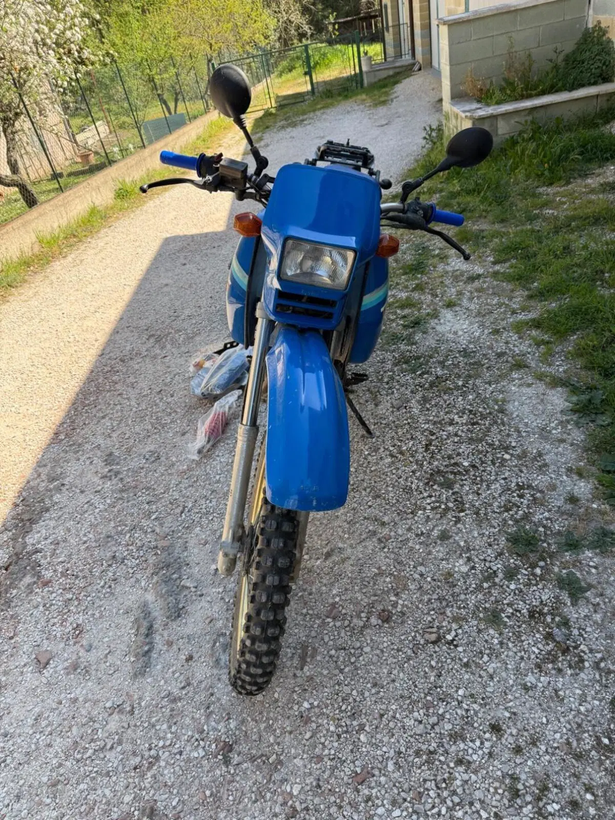 Aprilia Tuareg 350 (1986 - 89) (3)
