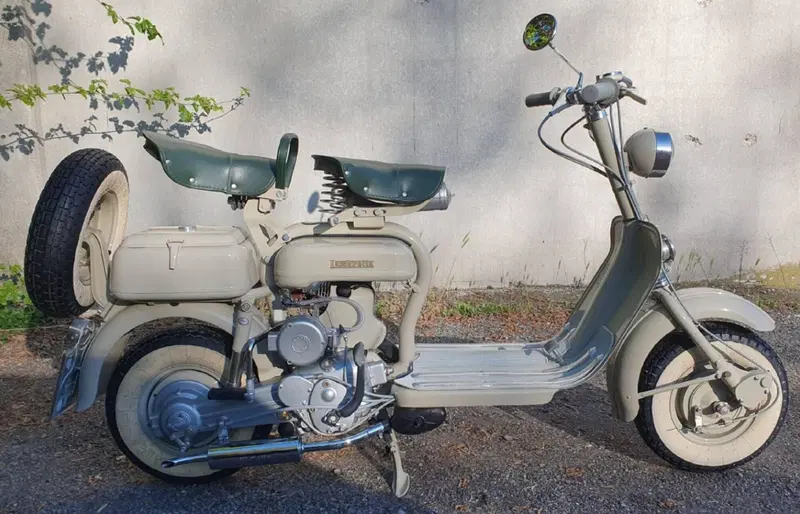 Innocenti Lambretta 150D Targa Oro FMI