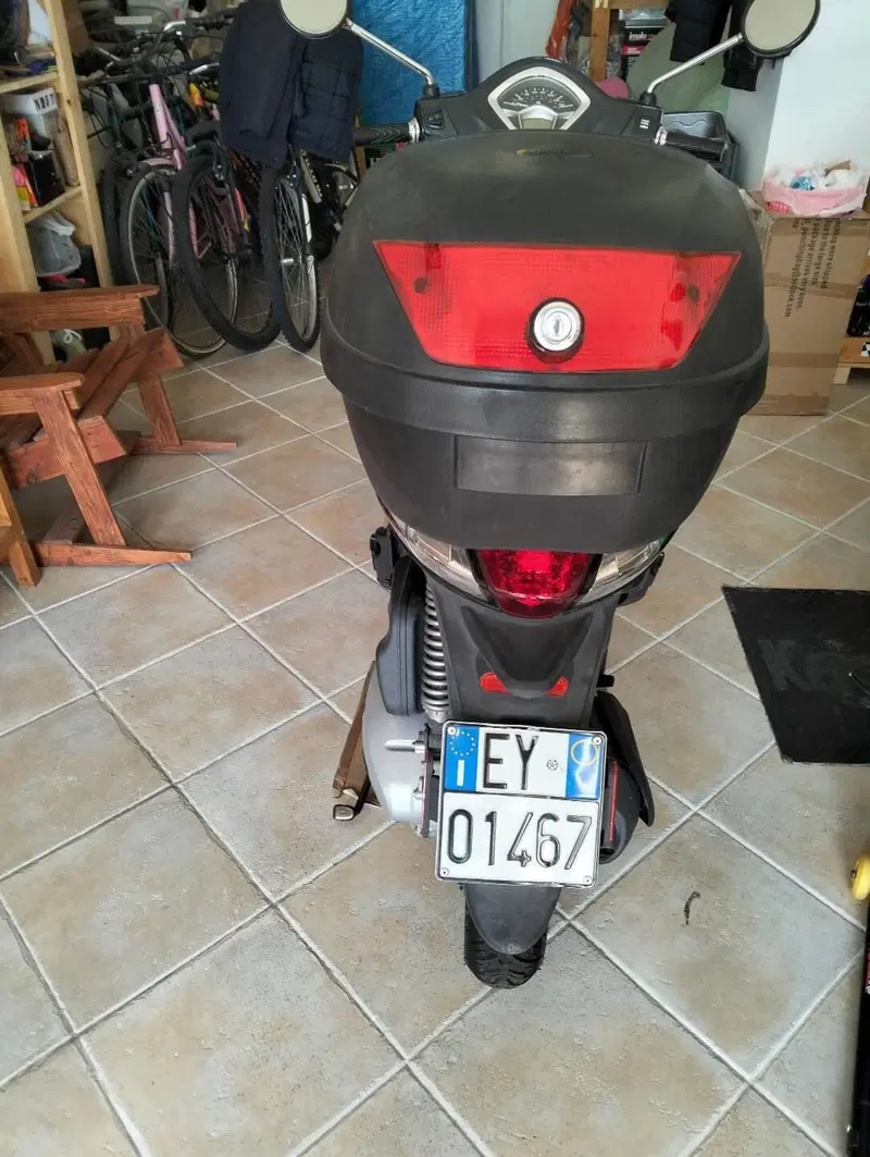 Piaggio Liberty 125 3V ABS (2021 - 24) (4)