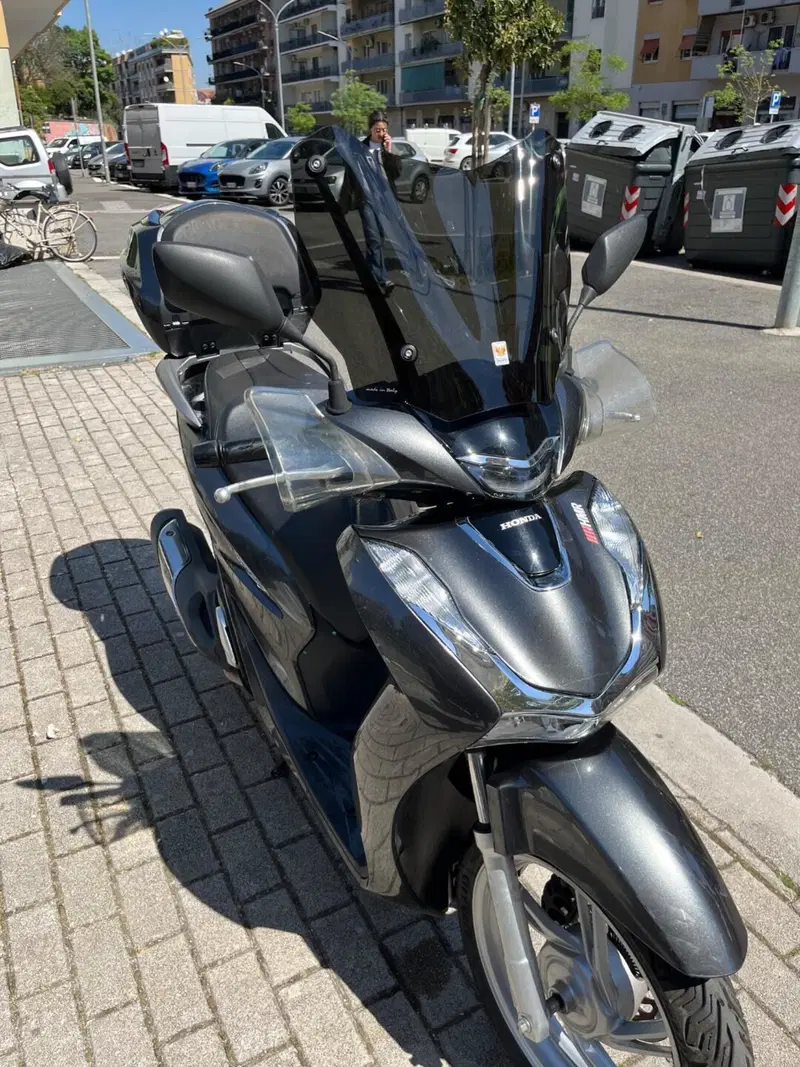 Honda SH 125i (2020 - 23) (2)