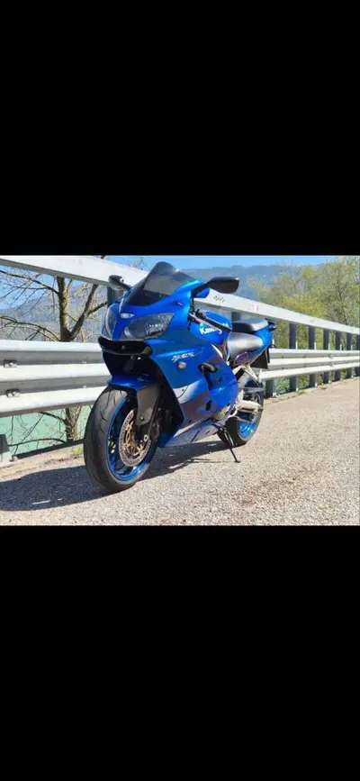 Kawasaki Ninja 900 ZX-9R (1998 - 01) usata