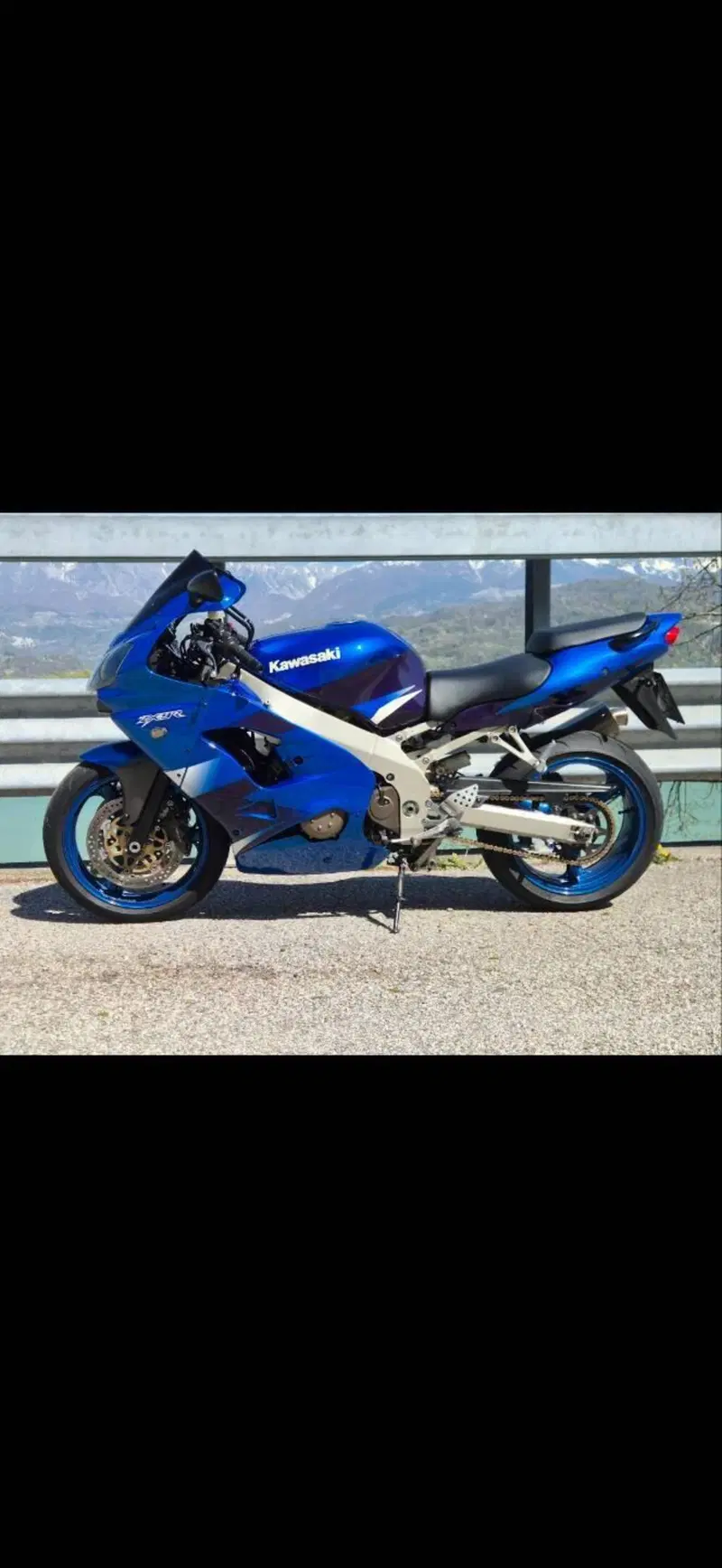 Kawasaki Ninja 900 ZX-9R (1998 - 01) (2)