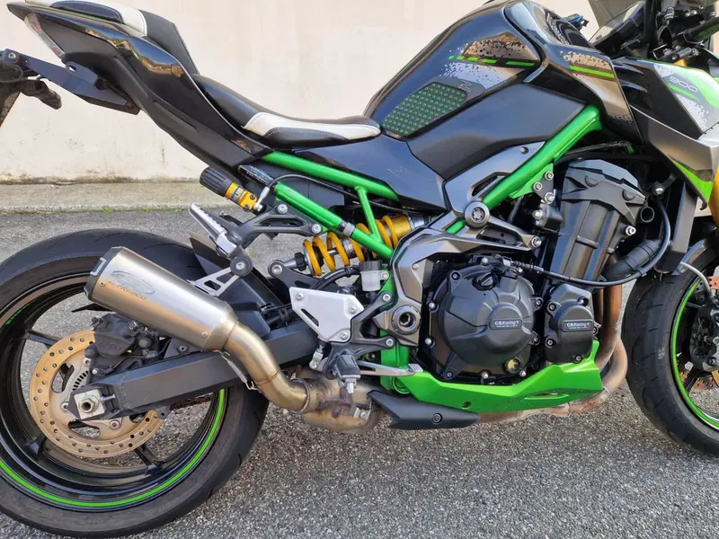 Kawasaki Z 900 SE (2022 - 24) (11)