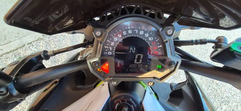 Kawasaki Z 900 Performance (2019) (9)