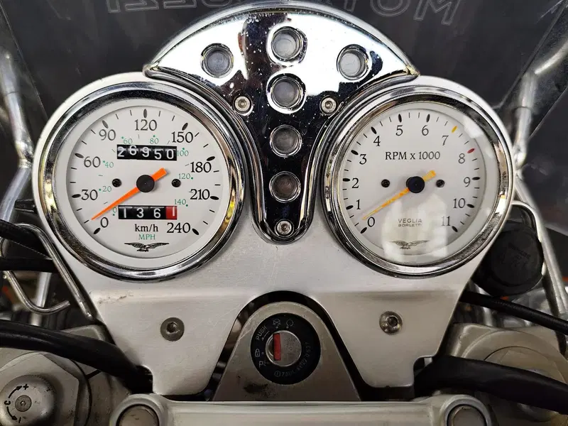 Moto Guzzi California Special (1998 - 02) (5)