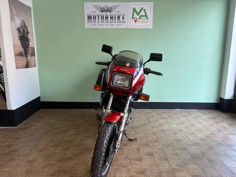 Yamaha XJ 900 (1983 - 85) (2)