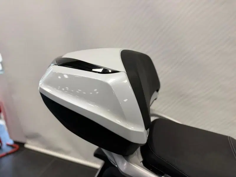 Honda SH 350 (2021 - 24) (9)
