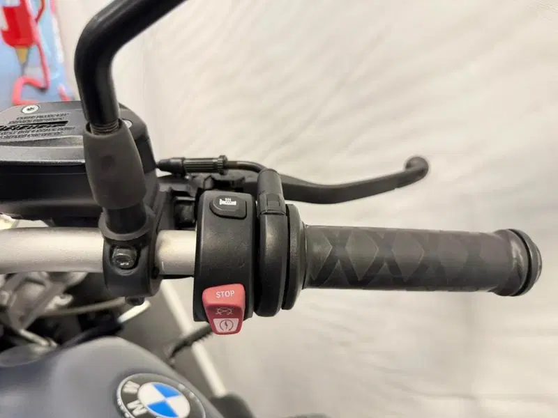 Bmw R nineT 1200 Scrambler (2016 - 20) (10)