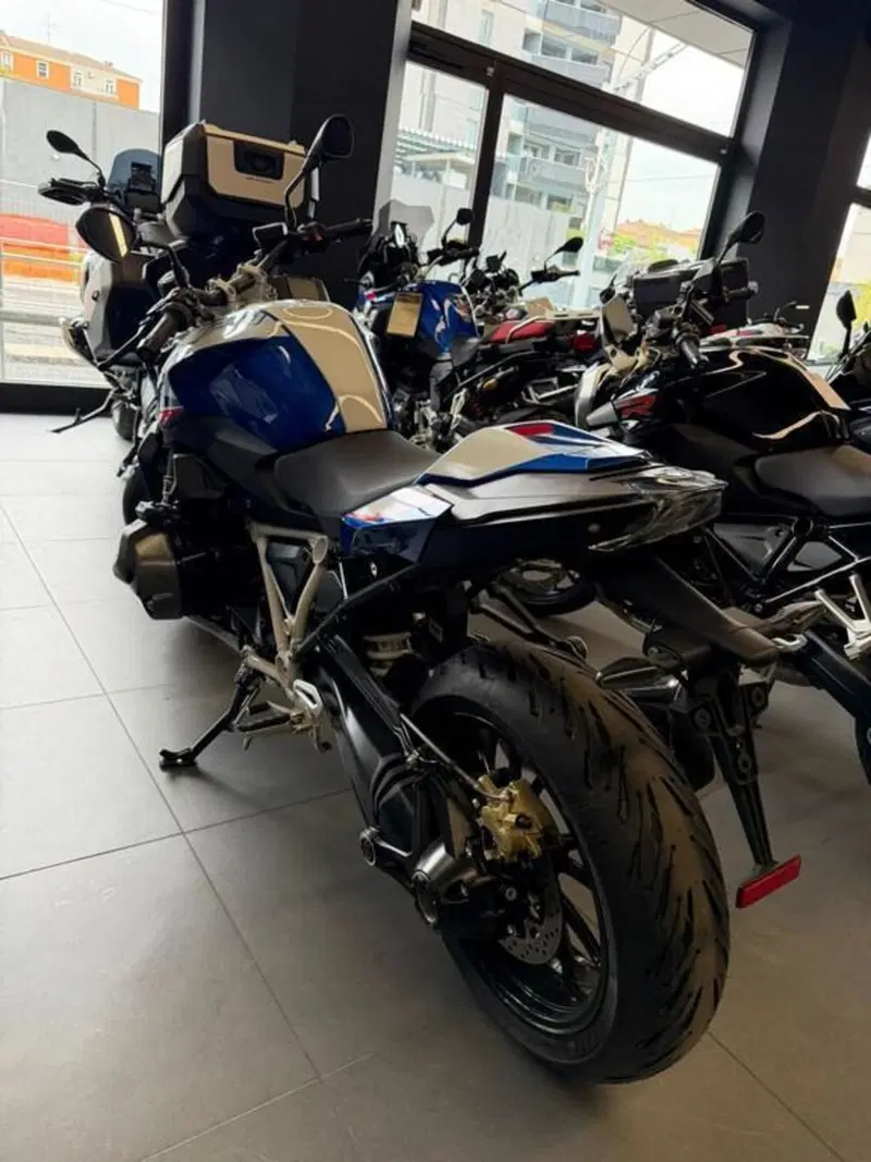 Bmw R 1250 R (2021 - 25) (4)
