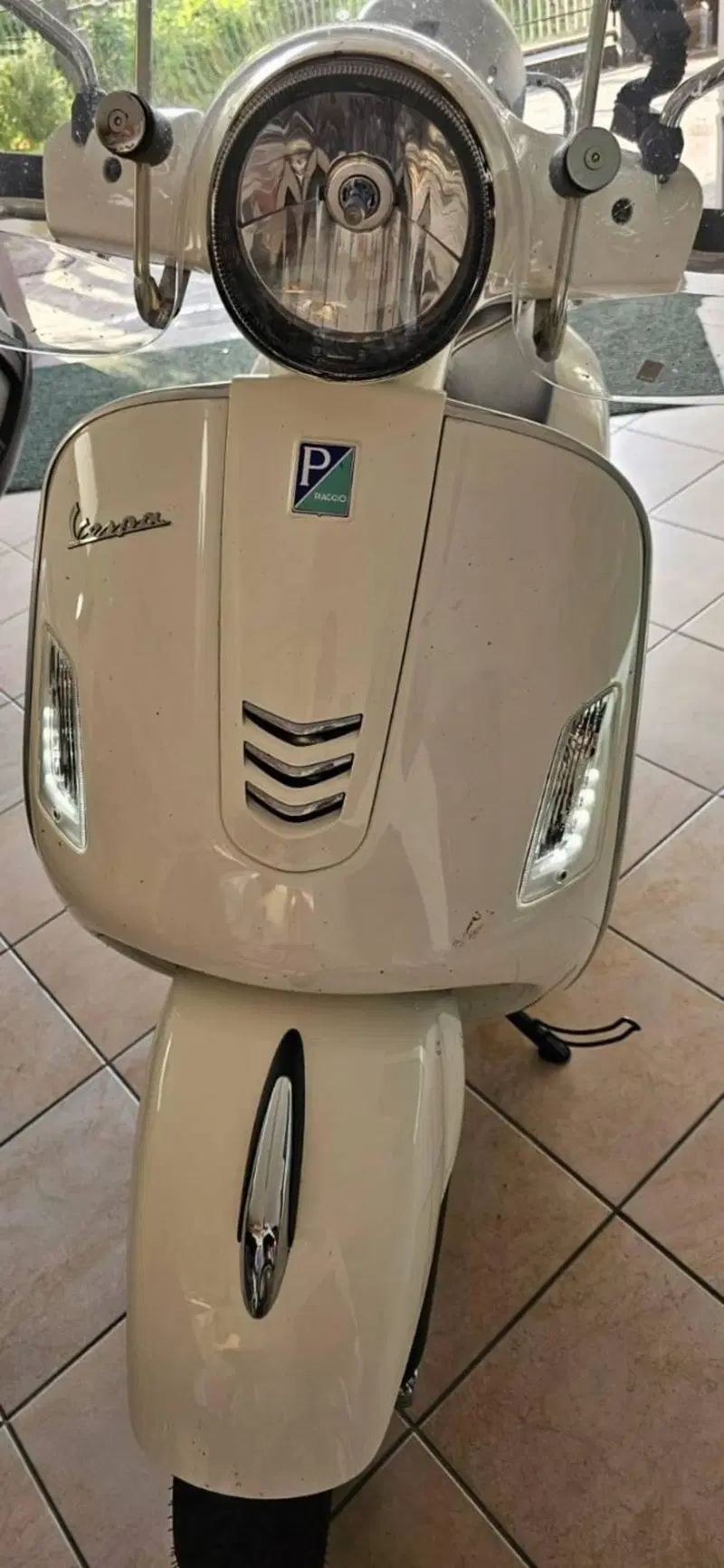 Vespa GTS 300 Super Sport (2017 - 19) (3)
