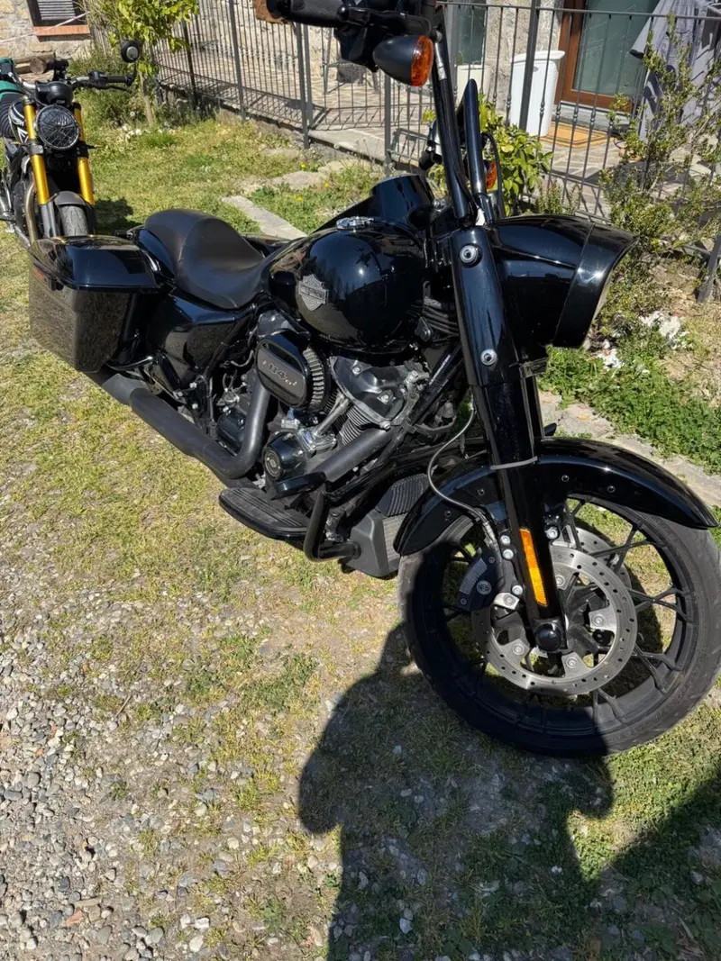 Harley-Davidson Road King Special (2021 - 25)