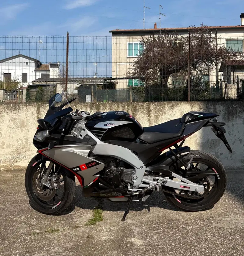 Aprilia RS 125 (2017 - 20) (3)