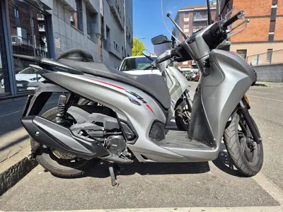 Honda SH 350 Sport (2021 - 24) usata