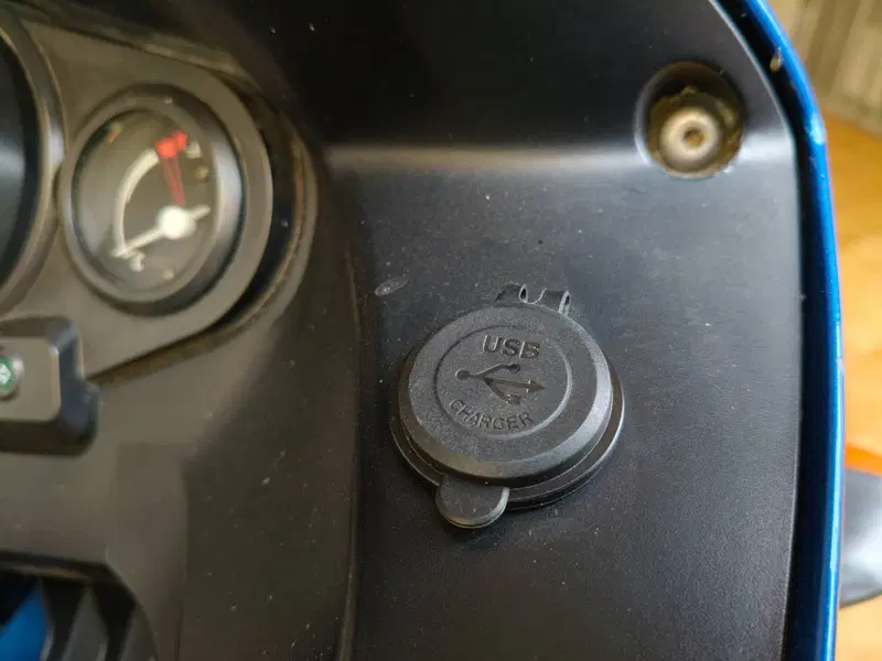 Yamaha TDM 900 (2002 - 14) (14)