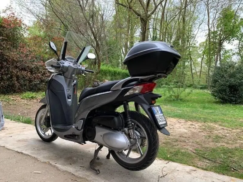 Honda SH 300 i (2011 - 14) (2)