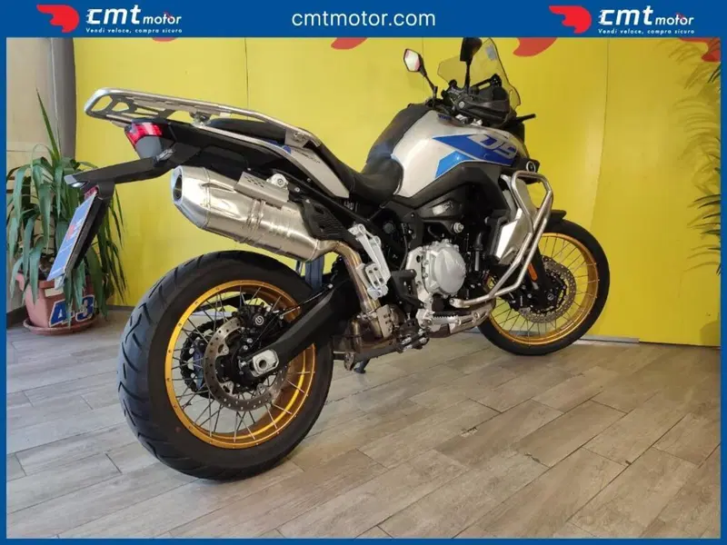 Voge Valico 900DSX (2024 - 26) (4)