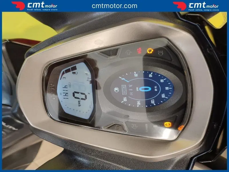 Kymco Agility 300i (2021 - 25) (5)