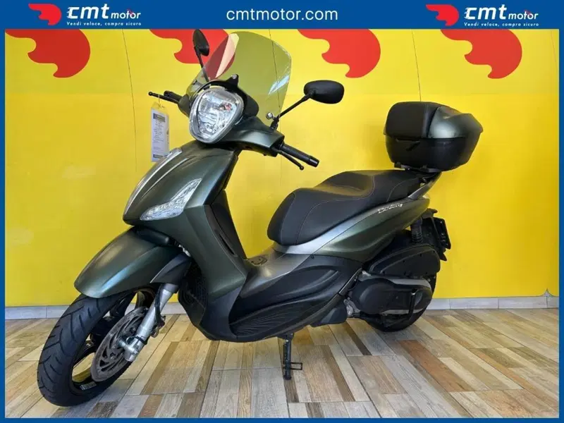 Piaggio Beverly 350 SportTouring ie ABS (2011 - 17) (2)