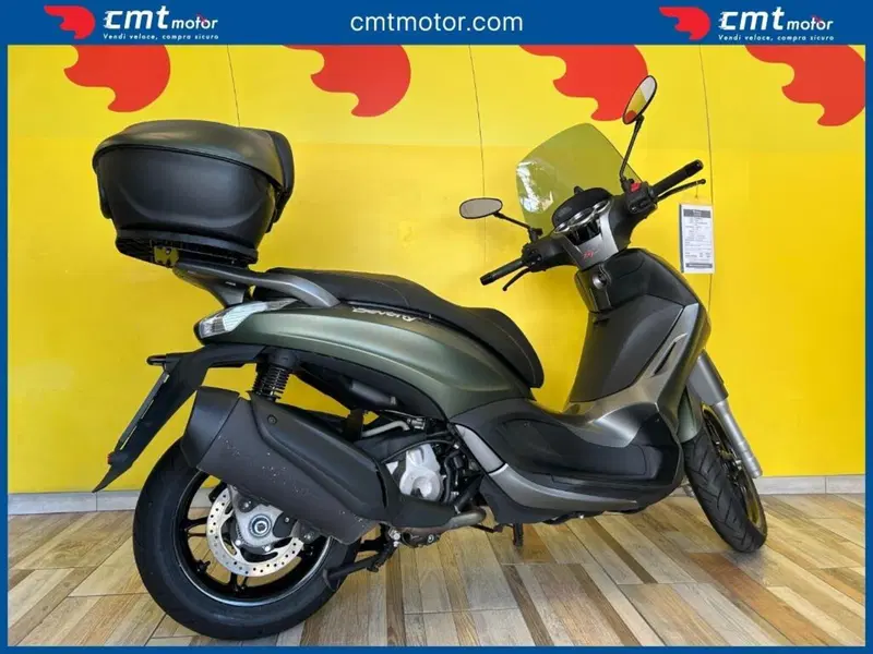 Piaggio Beverly 350 SportTouring ie ABS (2011 - 17) (4)