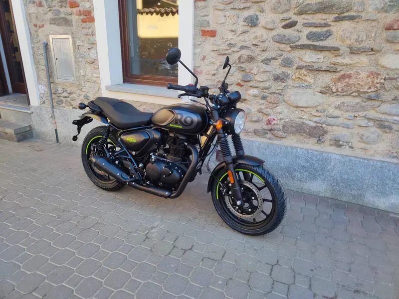 Royal Enfield HNTR 350 (2022 - 26) (2)