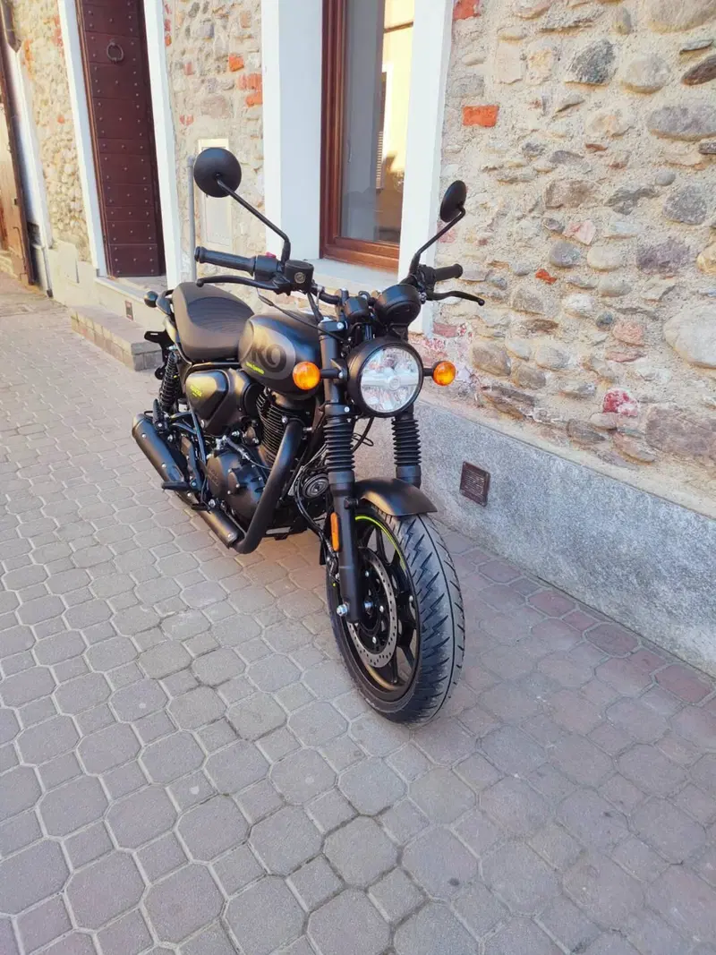 Royal Enfield HNTR 350 (2022 - 26) (9)