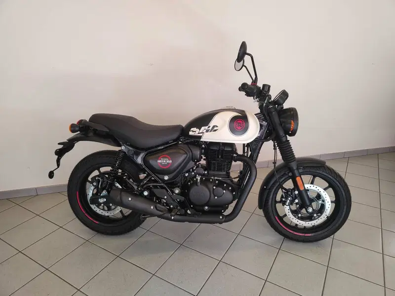 Royal Enfield HNTR 350 (2022 - 26) (11)