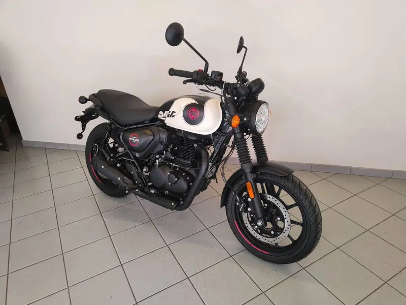 Royal Enfield HNTR 350 (2022 - 26) (13)