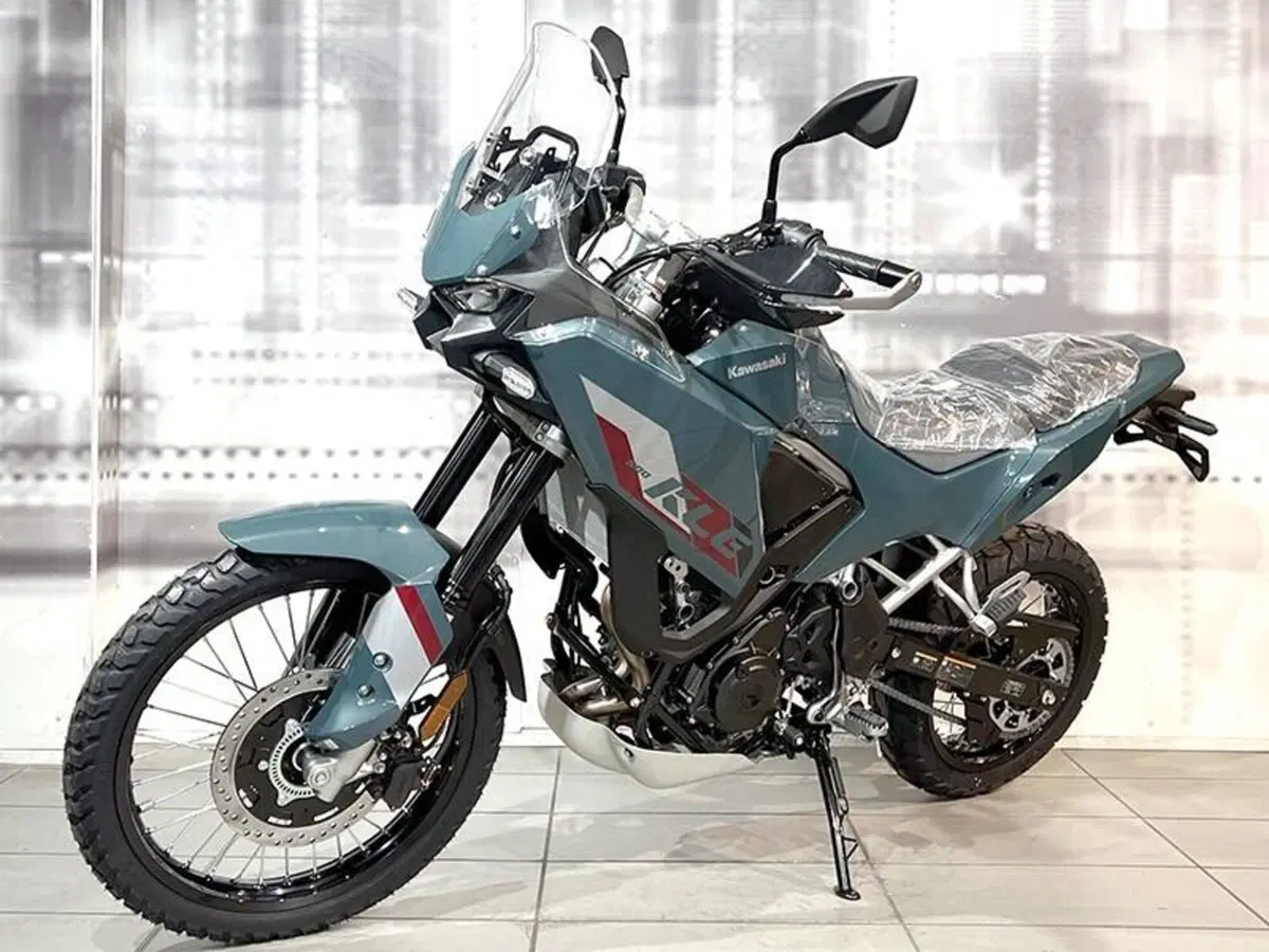 Kawasaki KLE 500 SE (2026) (7)