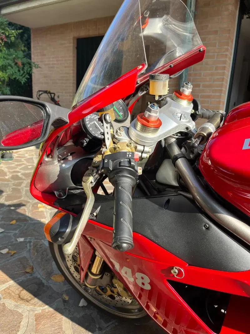 Ducati 748 s (5)