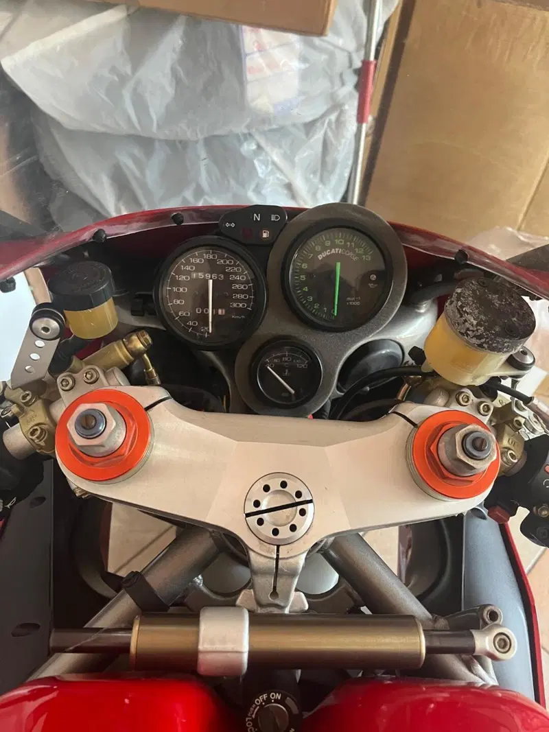 Ducati 748 s (8)