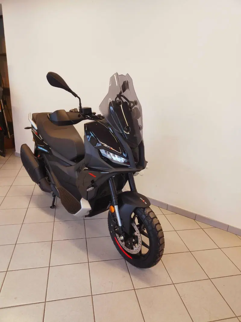 Aprilia SR GT 400 (2026) (5)
