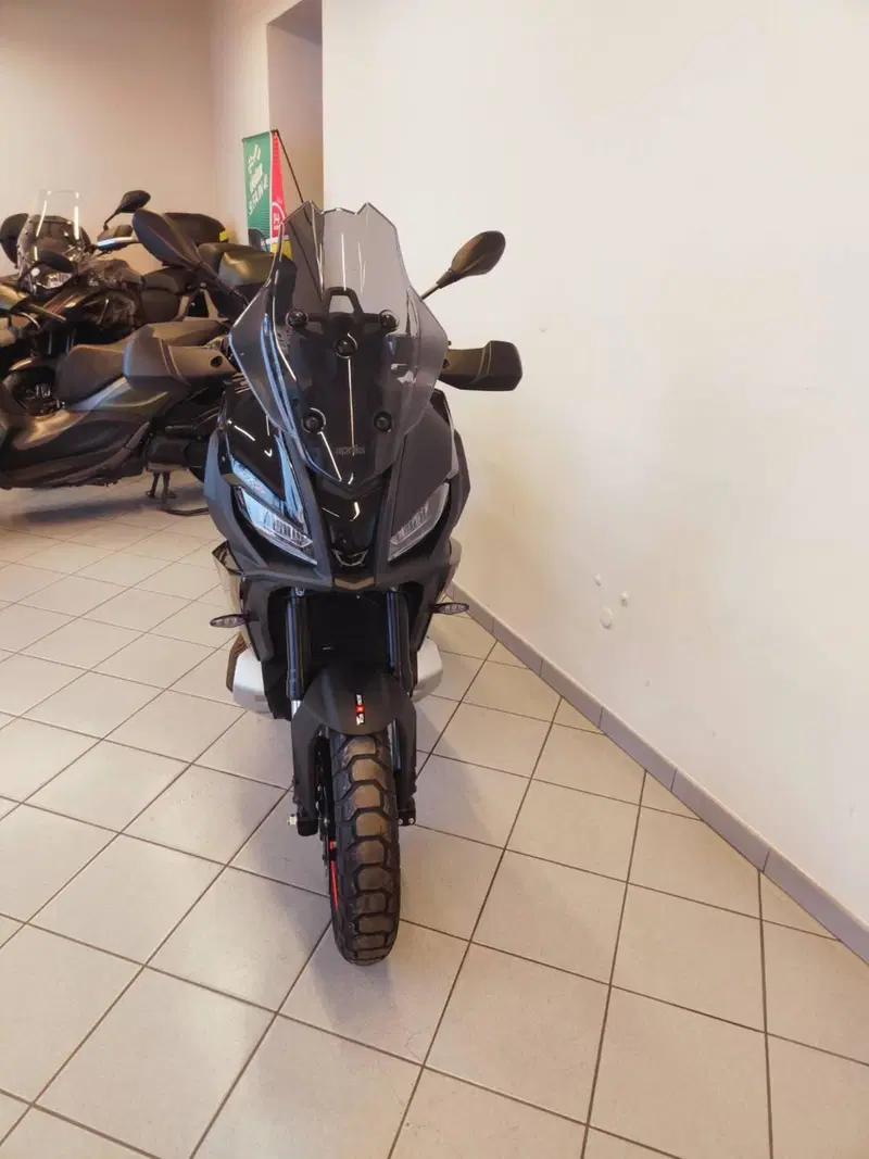 Aprilia SR GT 400 (2026) (7)