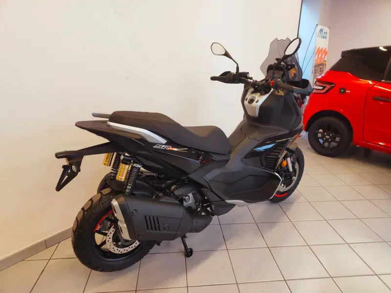 Aprilia SR GT 400 (2026) (9)