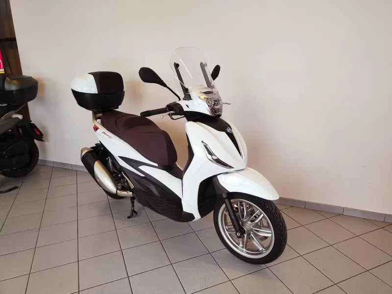 Piaggio Beverly 300 ABS-ASR (2021 - 25)