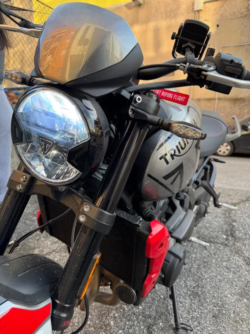 Triumph Trident 660 (2021 - 24) (3)