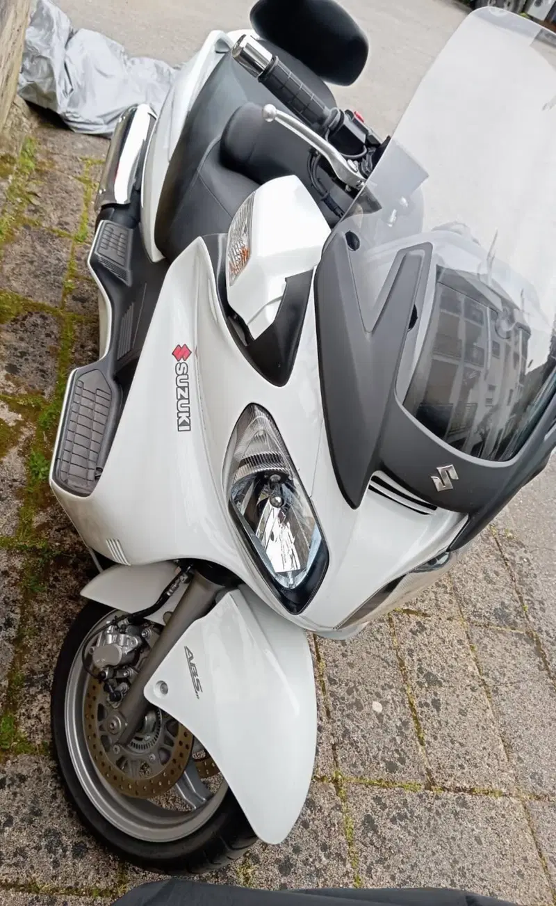 Suzuki Burgman AN 650 Executive ABS (2006 - 12) (2)