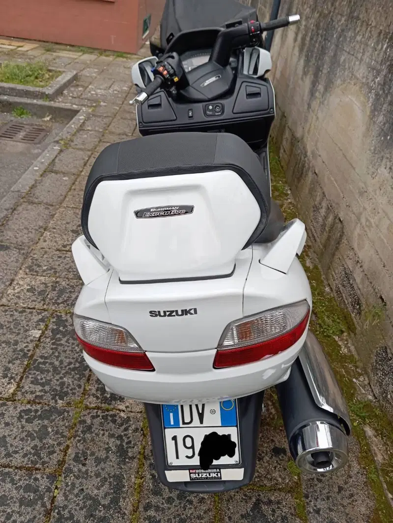 Suzuki Burgman AN 650 Executive ABS (2006 - 12) (3)