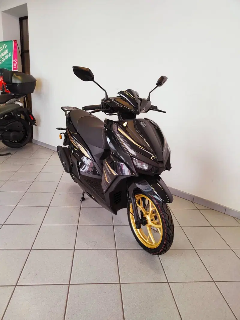 Keeway Motor Icon 125S (2026) (5)