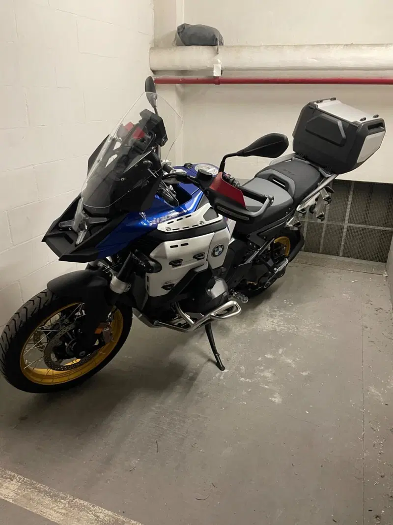 Bmw R 1300 GS Adventure Trophy (2025 - 26) (6)