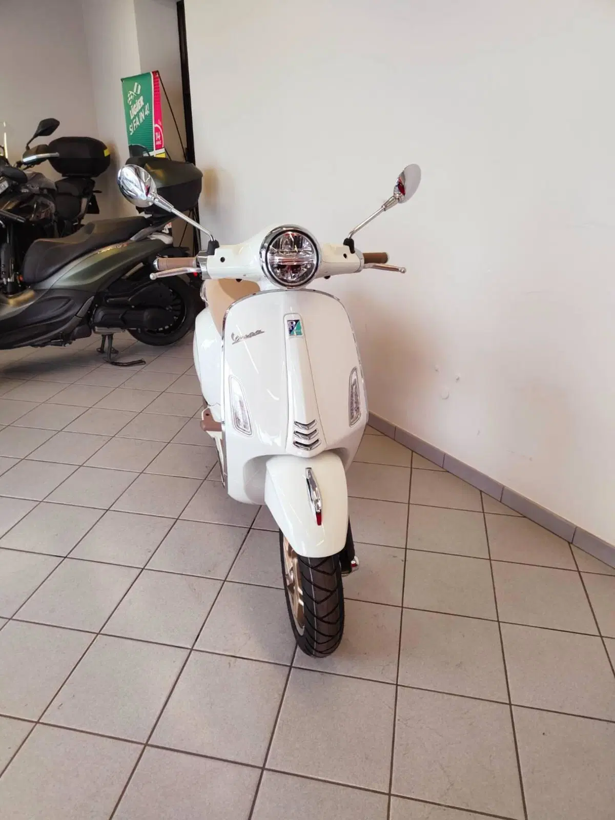 Vespa Primavera 125 S (2026) (7)