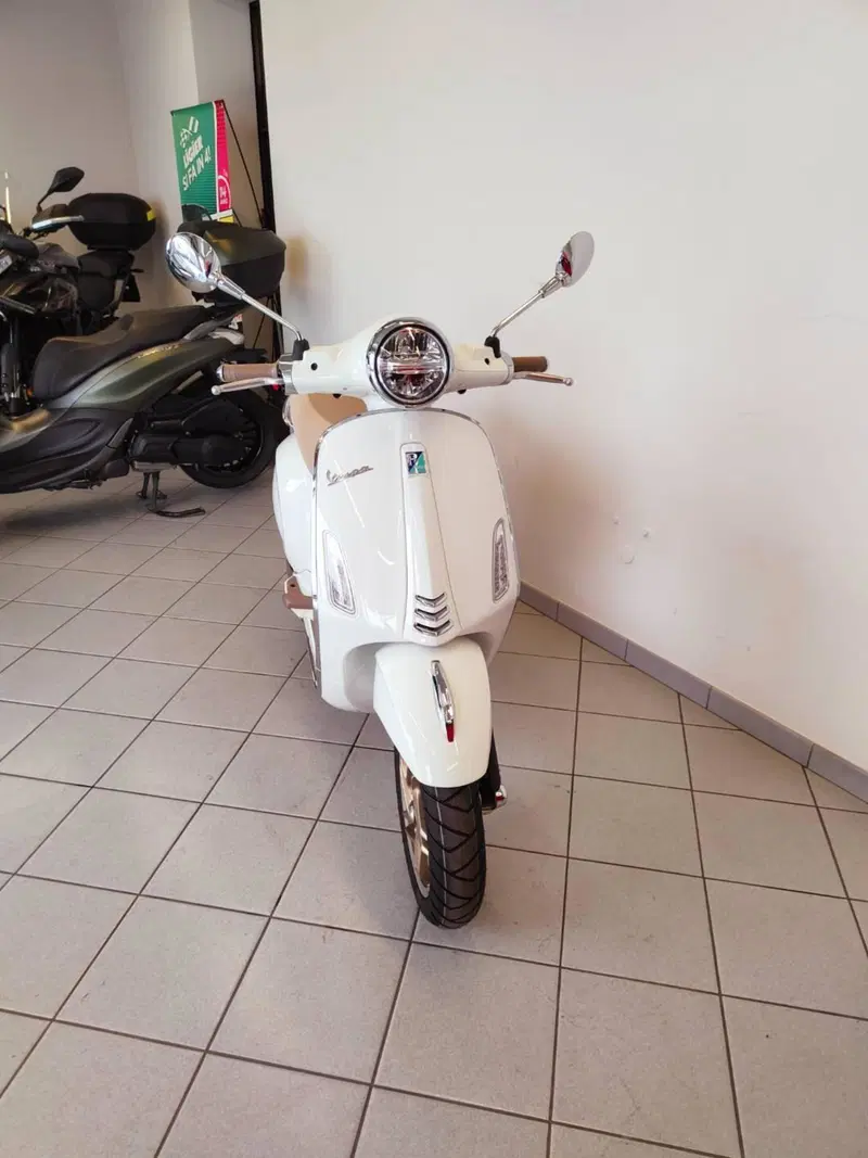 Vespa Primavera 125 S (2026) (7)