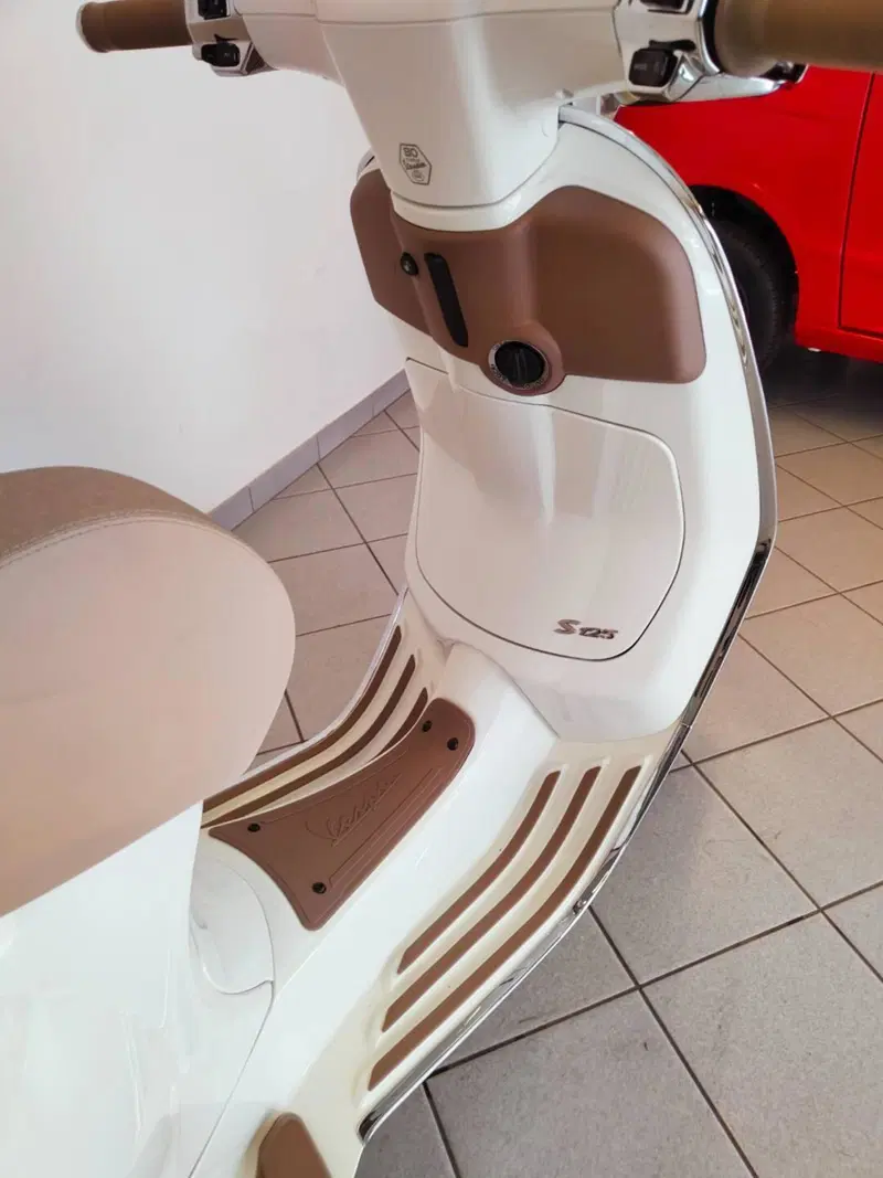 Vespa Primavera 125 S (2026) (9)