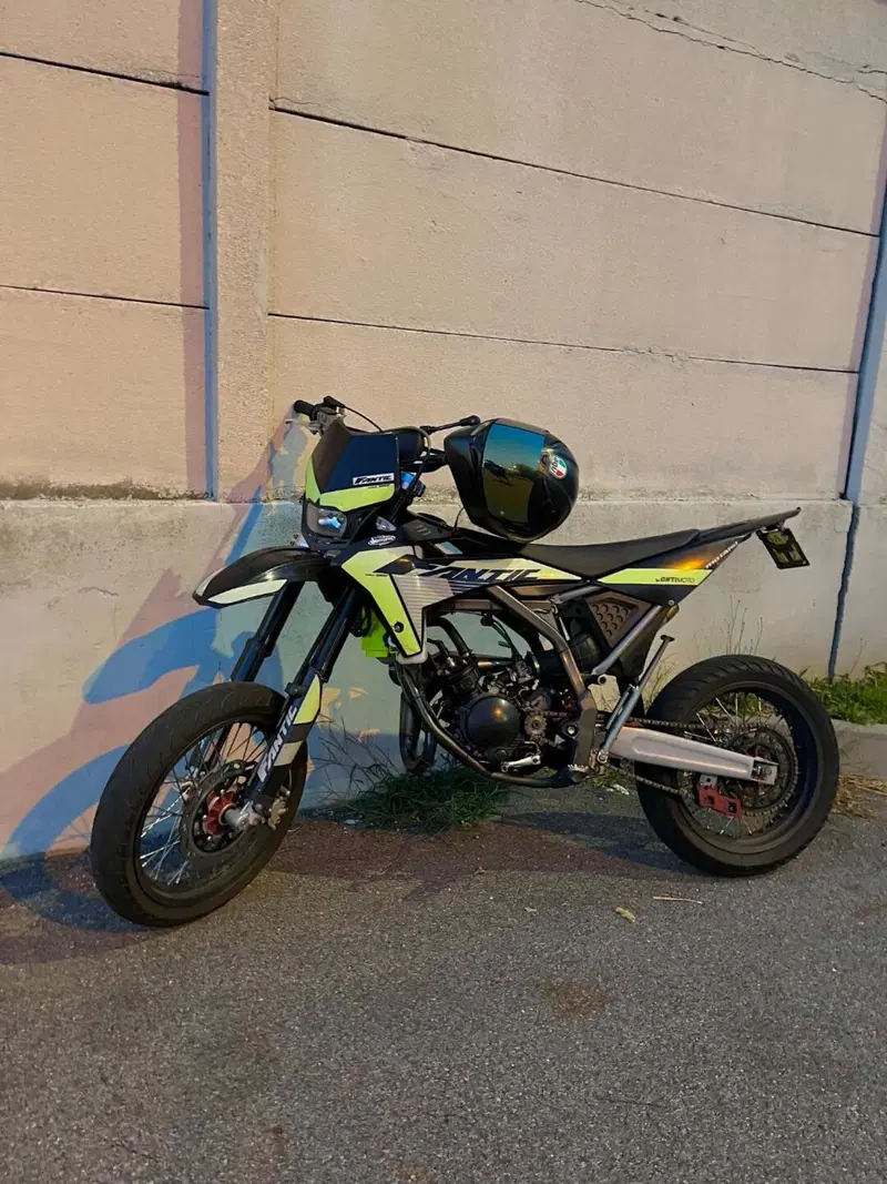 Fantic Motor Motard 50 Performance 2t (2020)