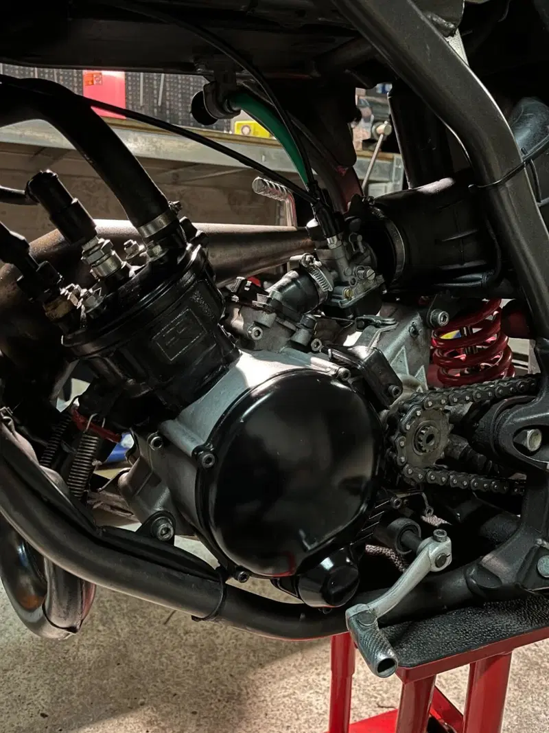Fantic Motor Motard 50 Performance 2t (2020) (7)