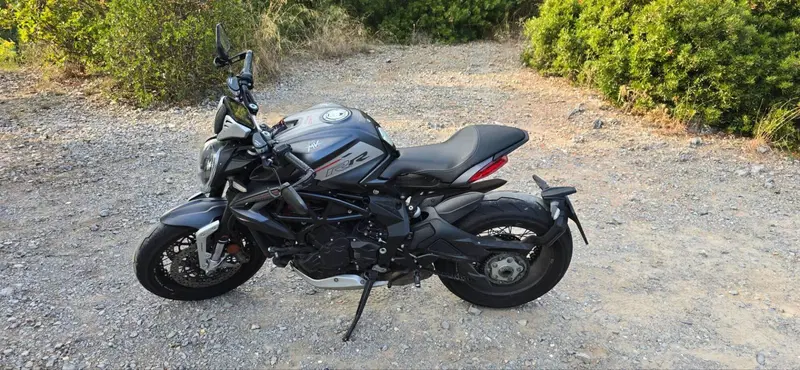 MV Agusta Dragster 800 RR (2021 - 23) (3)