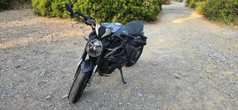 MV Agusta Dragster 800 RR (2021 - 23) (4)