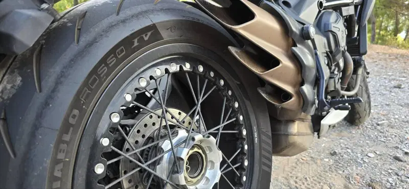 MV Agusta Dragster 800 RR (2021 - 23) (5)