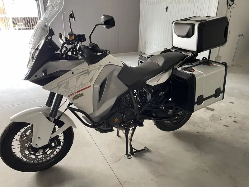 KTM 1290 Super Adventure (2015 - 16) (6)