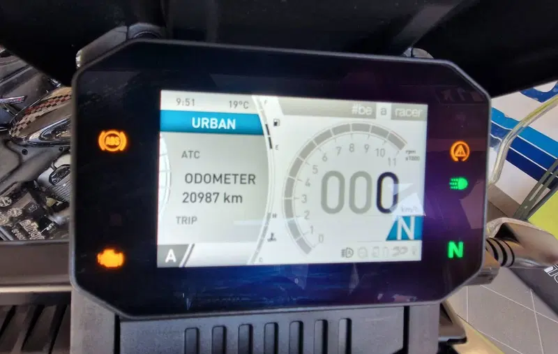 Aprilia Tuareg 660 (2022 - 24) (4)