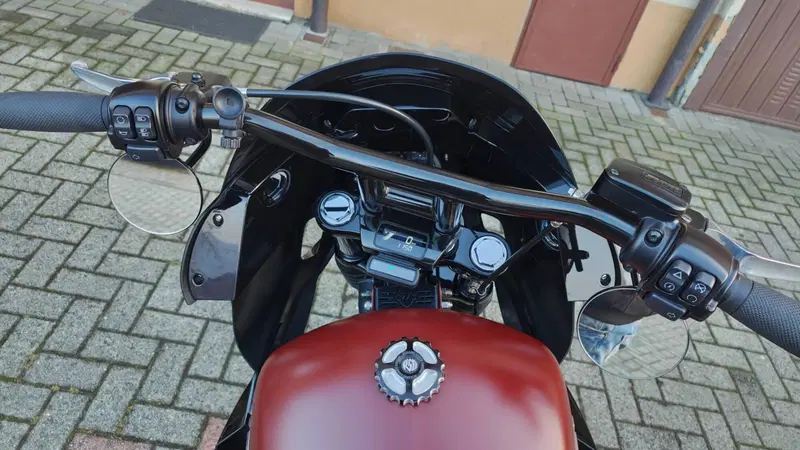 Harley-Davidson 107 Street Bob (2018 - 20) - FXBB (7)